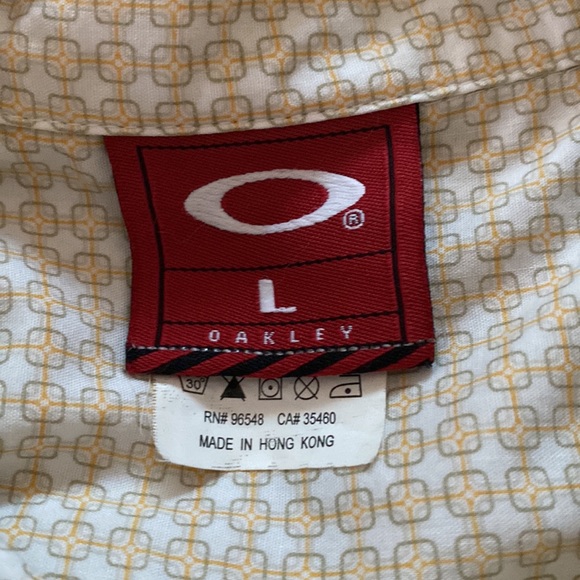 OAKLEY CASUAL BUTTON DOWN - Picture 5 of 8